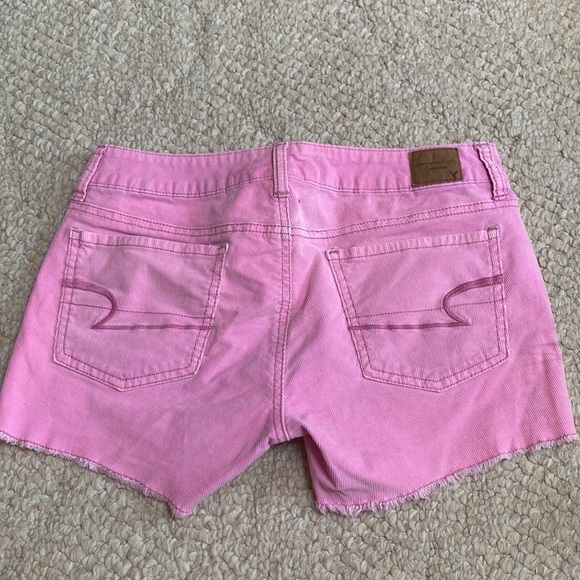 Shorts - Picture 2 of 3